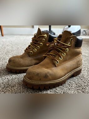 Timberland Kids Tan Nubuck Lace-Up Boots